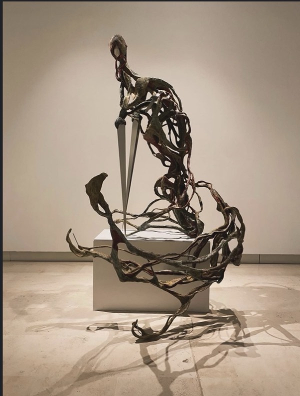 Un'opera esposta al Palazzo Esposizioni di Roma